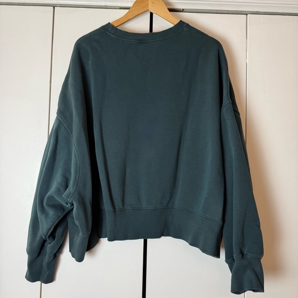 Nike Crewneck Sweatshirt XXL Green Oversized Crop Spellout Logo - Picture 6 of 7